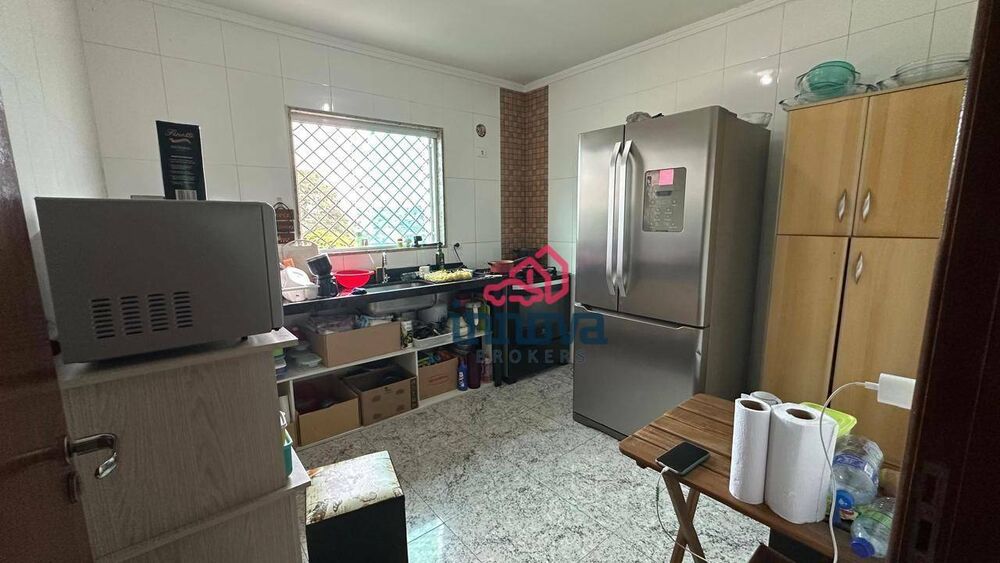 Casa, 3 quartos, 166 m² - Foto 2
