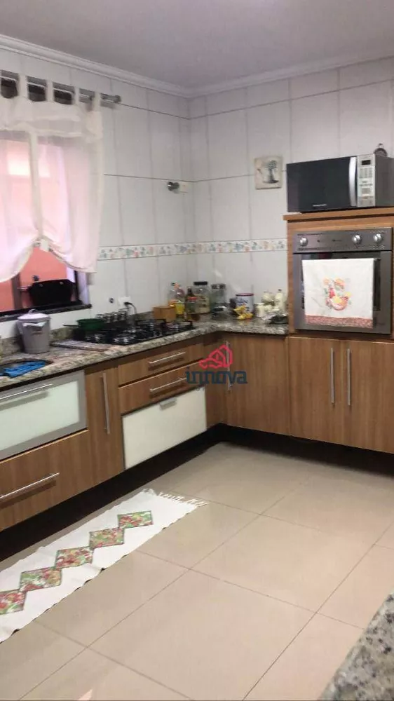 Sobrado à venda com 3 quartos, 125m² - Foto 4