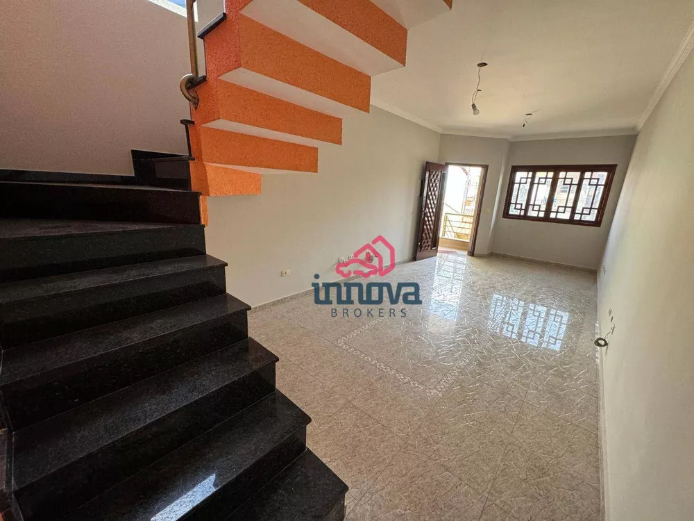 Sobrado à venda com 3 quartos, 125m² - Foto 3