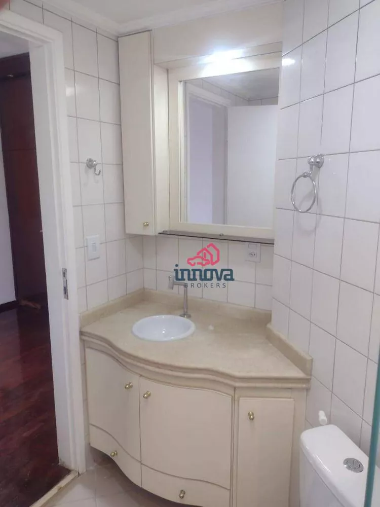 Apartamento à venda com 2 quartos, 65m² - Foto 3