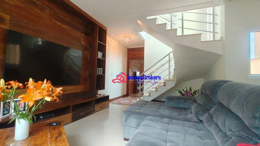 Sobrado, 3 quartos, 172 m² - Foto 2