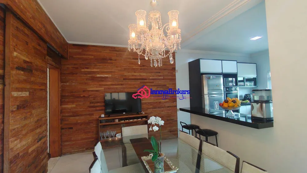 Sobrado, 3 quartos, 172 m² - Foto 1