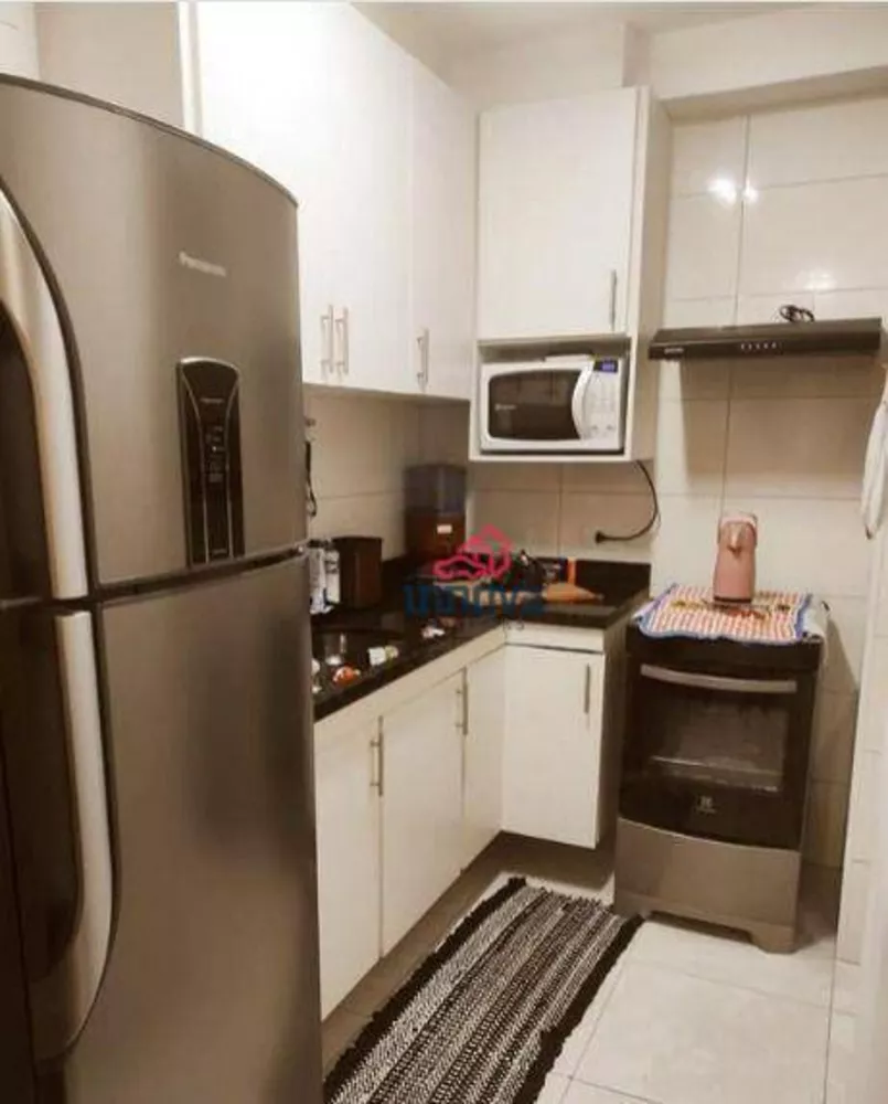 Apartamento à venda com 2 quartos, 38m² - Foto 3