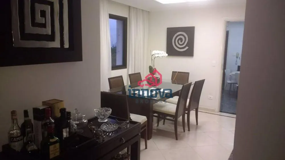 Apartamento, 3 quartos, 204 m² - Foto 3
