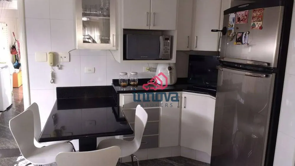 Apartamento, 3 quartos, 204 m² - Foto 1