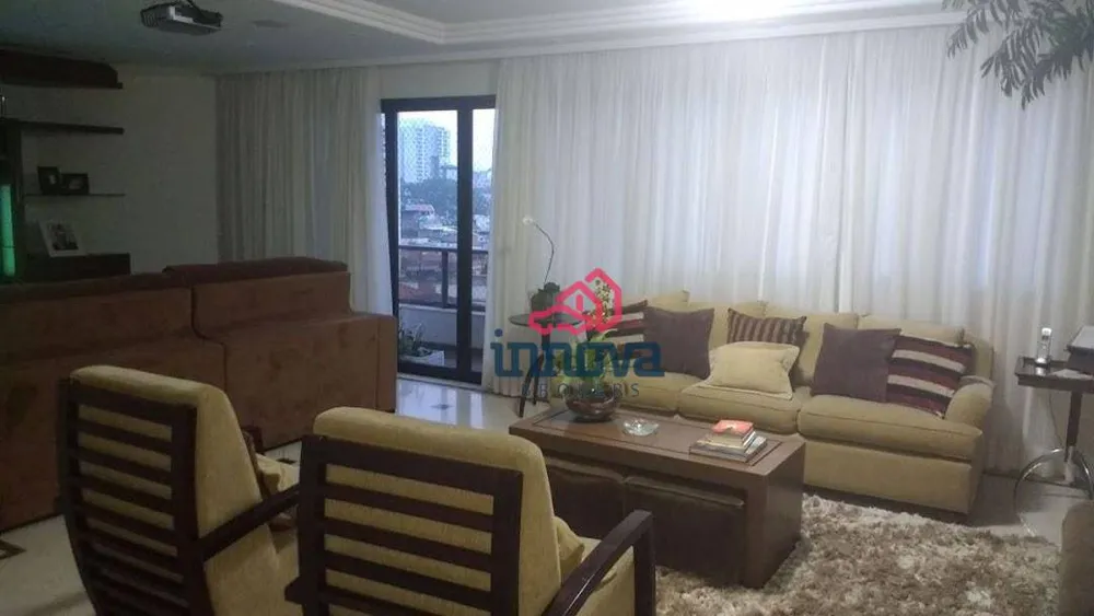 Apartamento, 3 quartos, 204 m² - Foto 7
