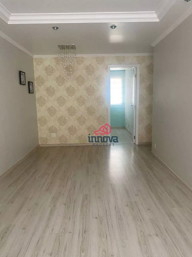 Apartamento à venda com 2 quartos, 68m² - Foto 3