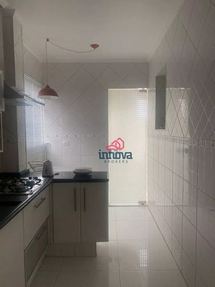 Apartamento à venda com 2 quartos, 68m² - Foto 5