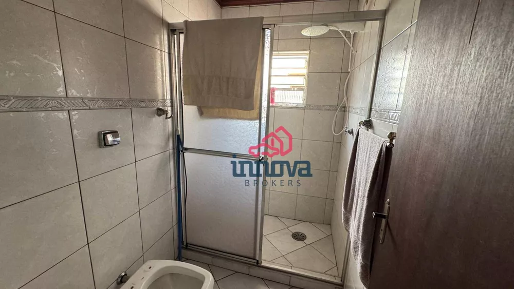 Casa à venda com 2 quartos, 250M2 - Foto 4