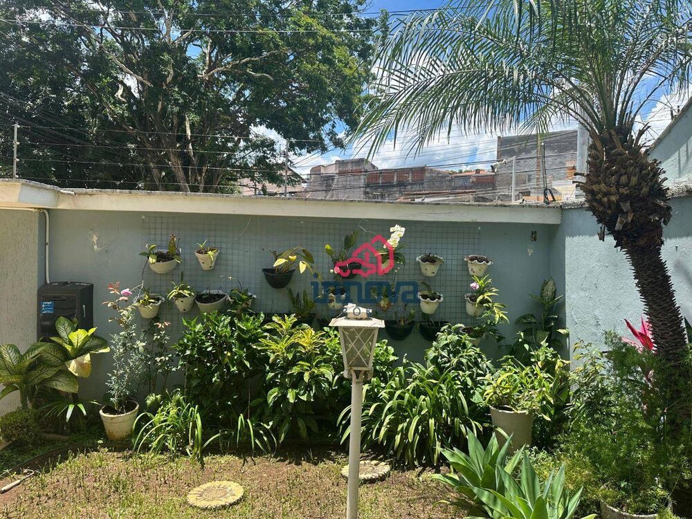 Sobrado, 3 quartos, 269 m² - Foto 21