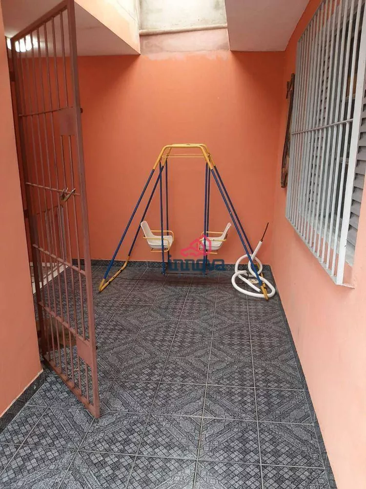 Sobrado à venda com 3 quartos, 120M2 - Foto 13