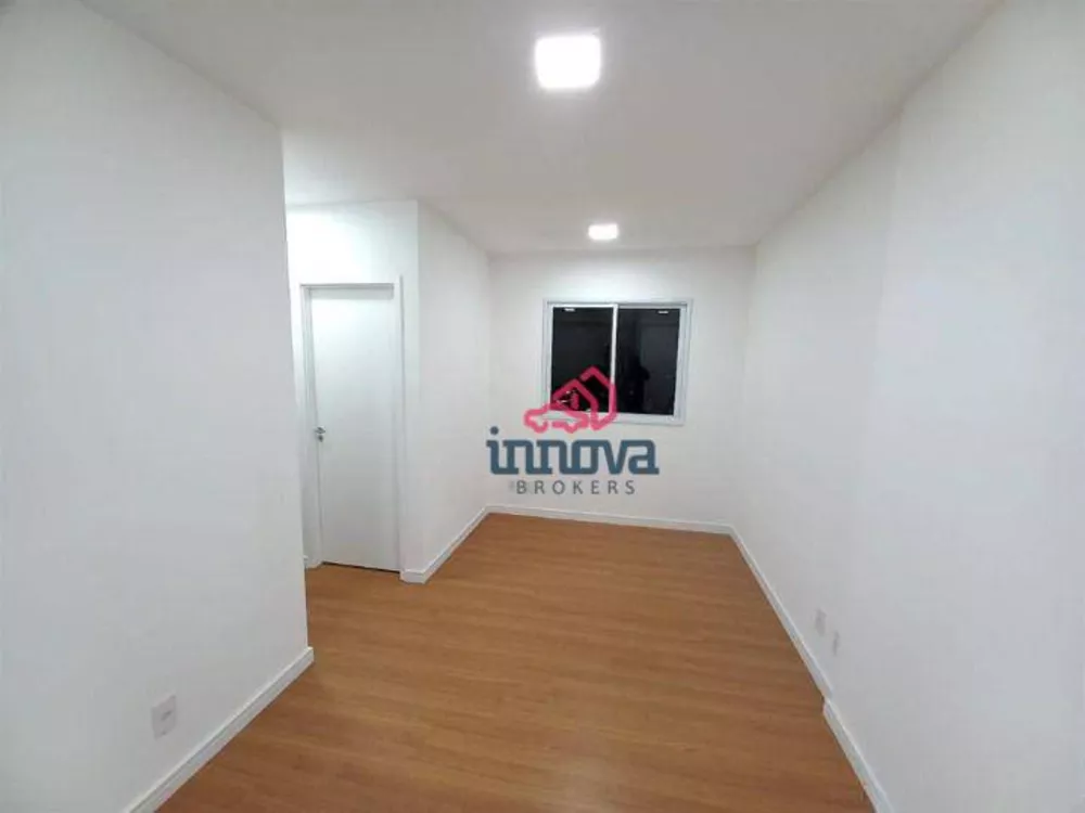 Apartamento à venda com 2 quartos, 43m² - Foto 3