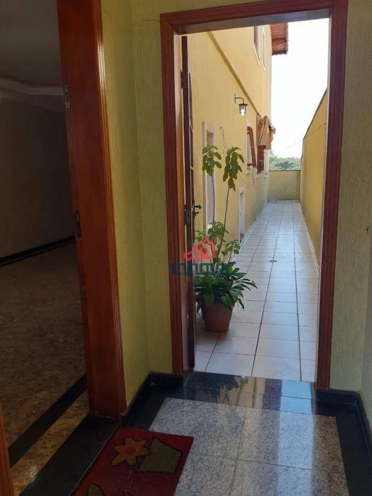 Sobrado, 3 quartos, 203 m² - Foto 2