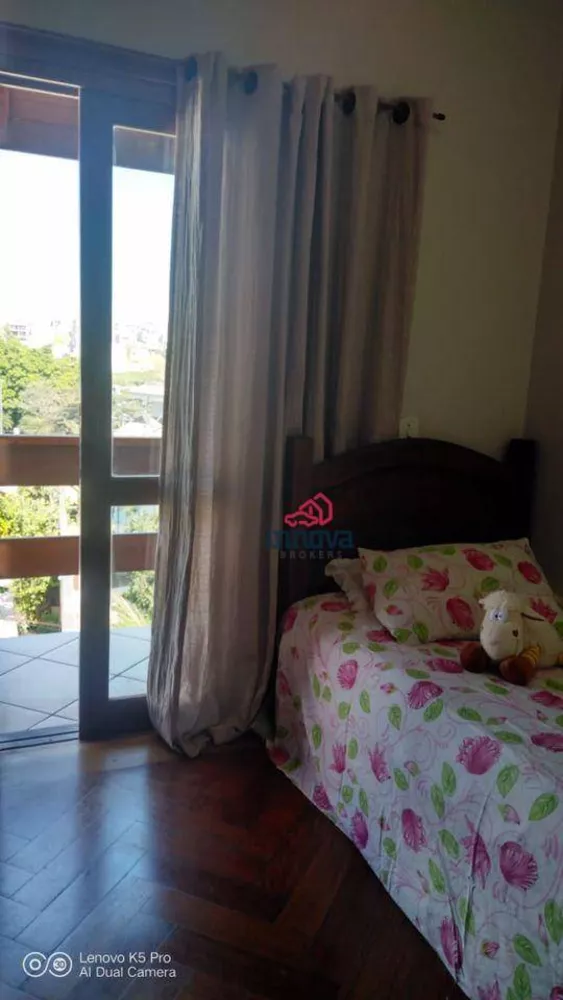 Casa, 3 quartos, 252 m² - Foto 15
