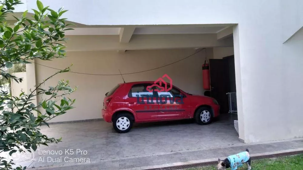 Casa, 3 quartos, 252 m² - Foto 13