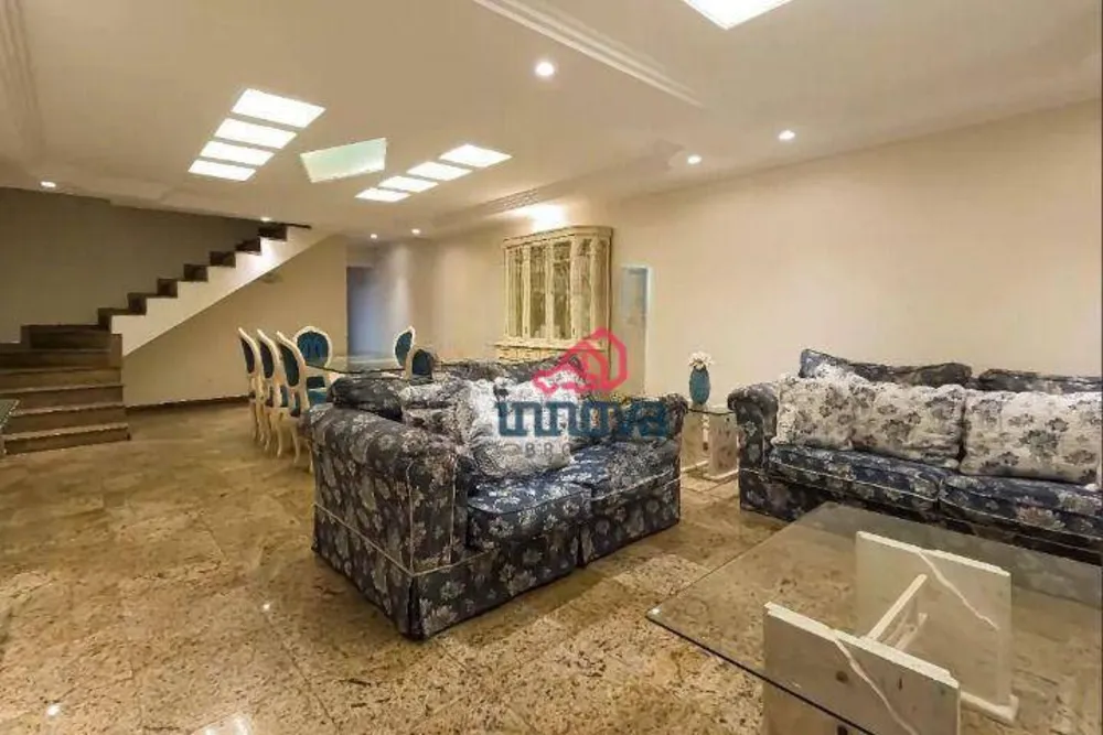 Sobrado, 4 quartos, 500 m² - Foto 1