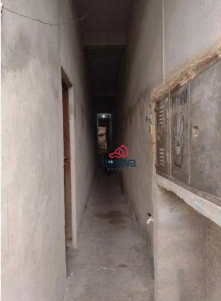 Casa, 4 quartos, 180 m² - Foto 1