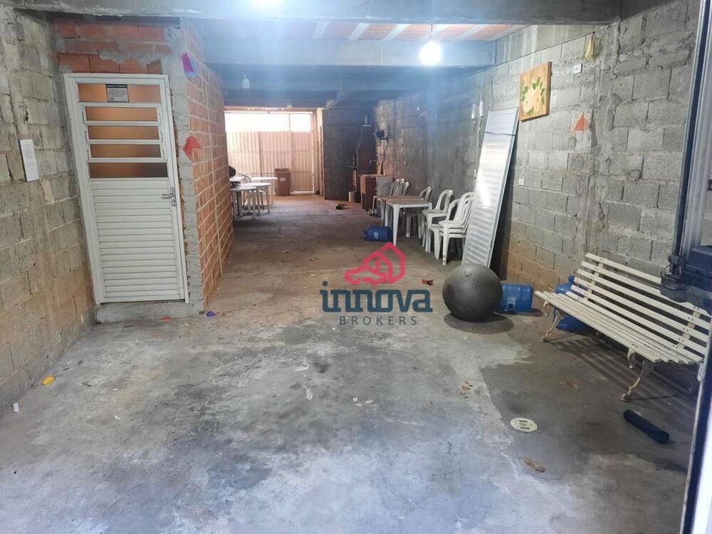 Casa, 3 quartos, 350 m² - Foto 4