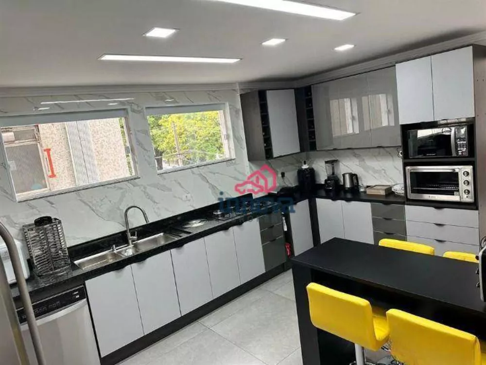 Apartamento à venda com 4 quartos, 164m² - Foto 5