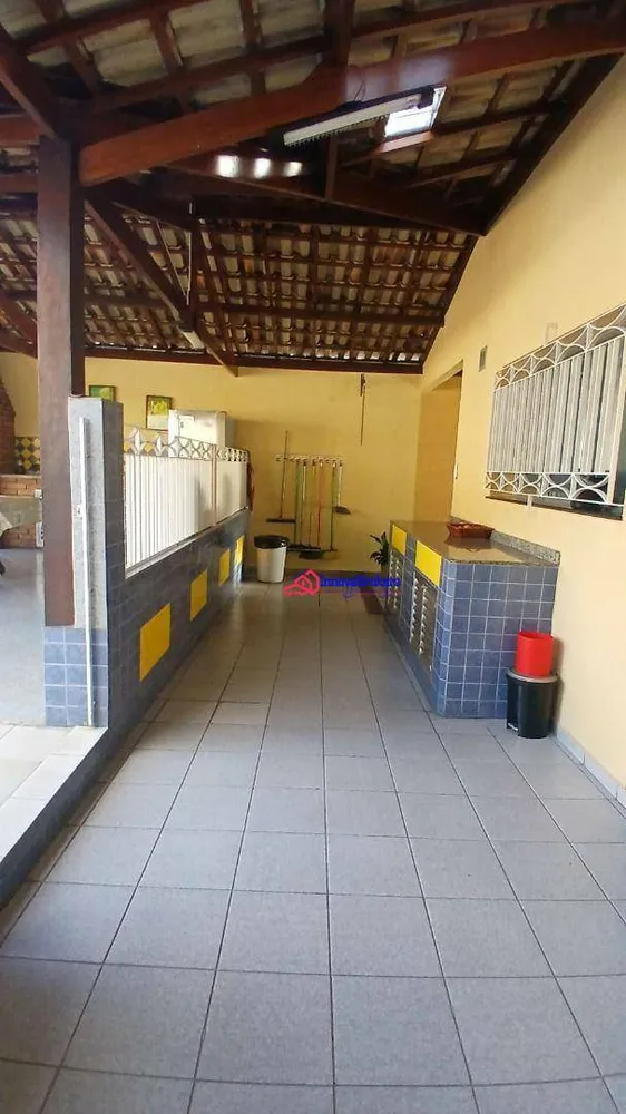 Casa, 3 quartos, 183 m² - Foto 2