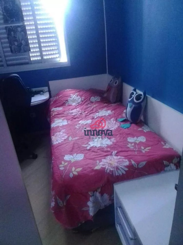 Apartamento à venda com 3 quartos, 78m² - Foto 2