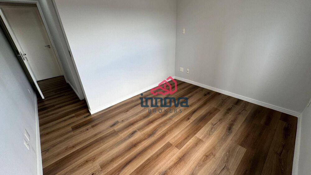 Apartamento à venda com 3 quartos, 94m² - Foto 7