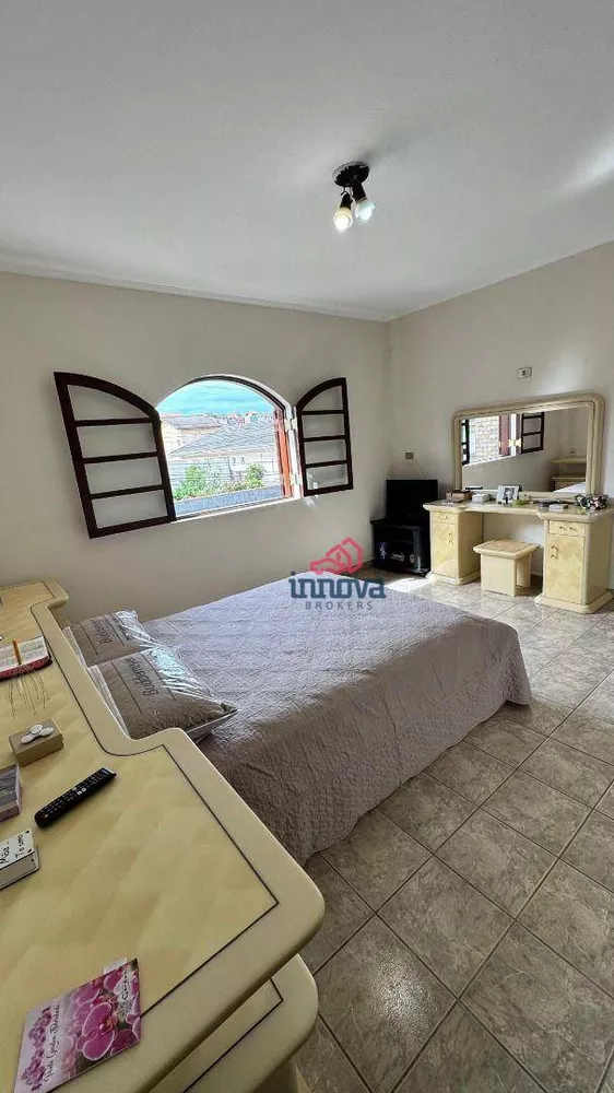 Sobrado, 3 quartos, 296 m² - Foto 4