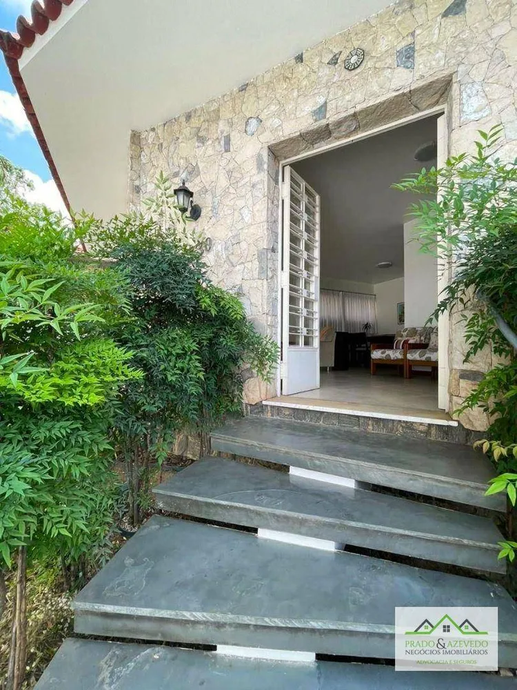 Casa, 3 quartos, 176 m² - Foto 1