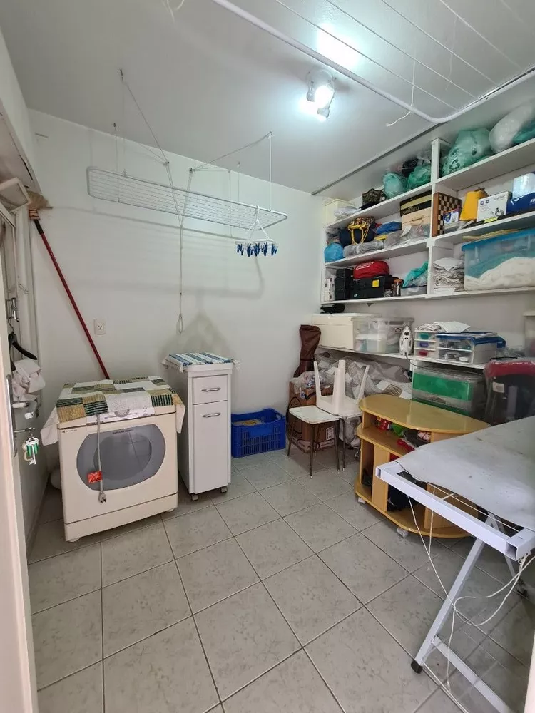 Casa, 3 quartos, 176 m² - Foto 1