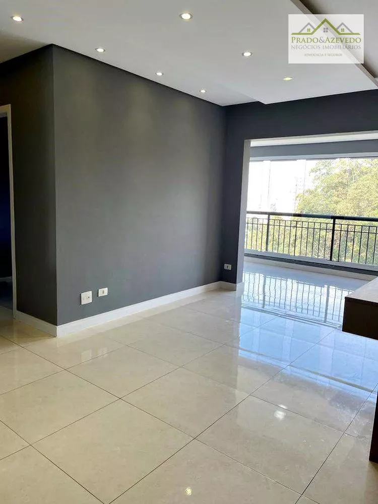 Apartamento à venda com 2 quartos, 67m² - Foto 3