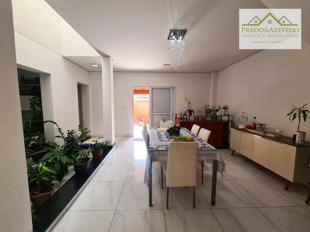 Casa, 4 quartos, 262 m² - Foto 3