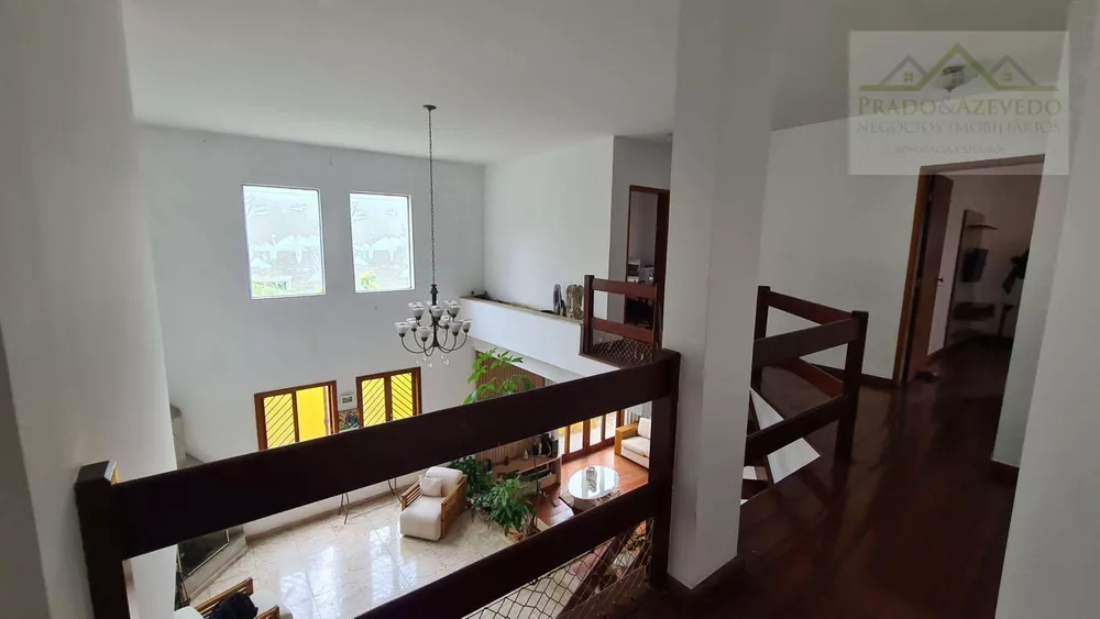 Casa, 4 quartos, 430 m² - Foto 1