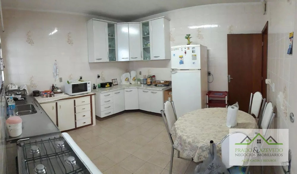Casa, 3 quartos, 200 m² - Foto 1