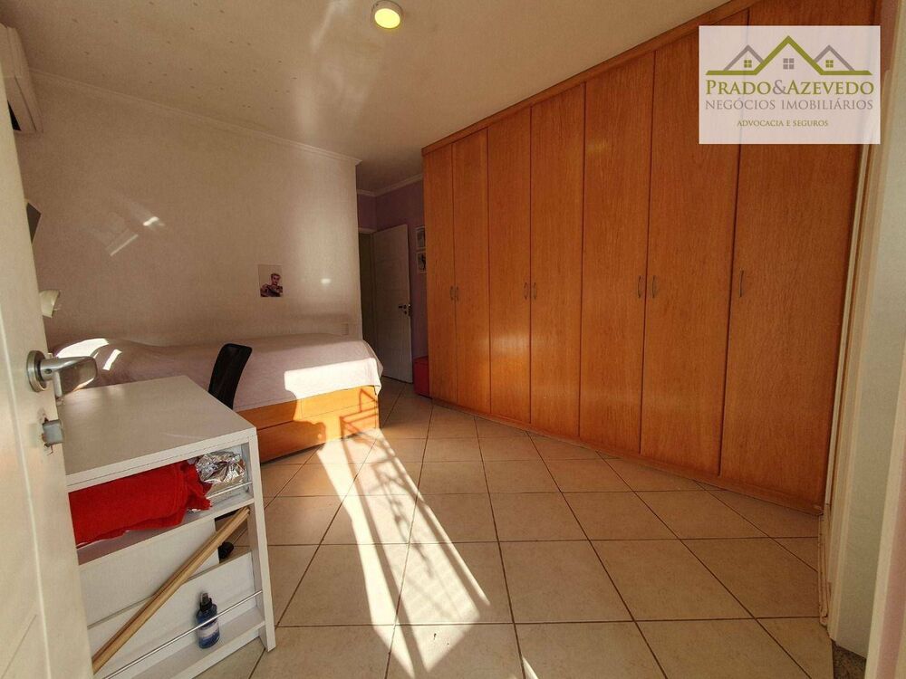 Casa, 3 quartos, 206 m² - Foto 13