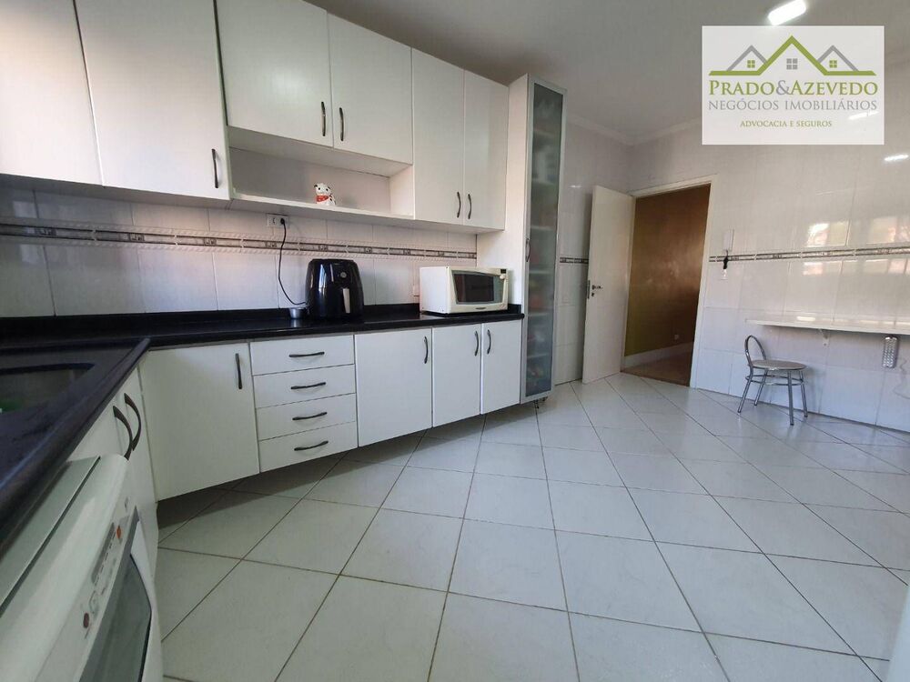 Casa, 3 quartos, 206 m² - Foto 11