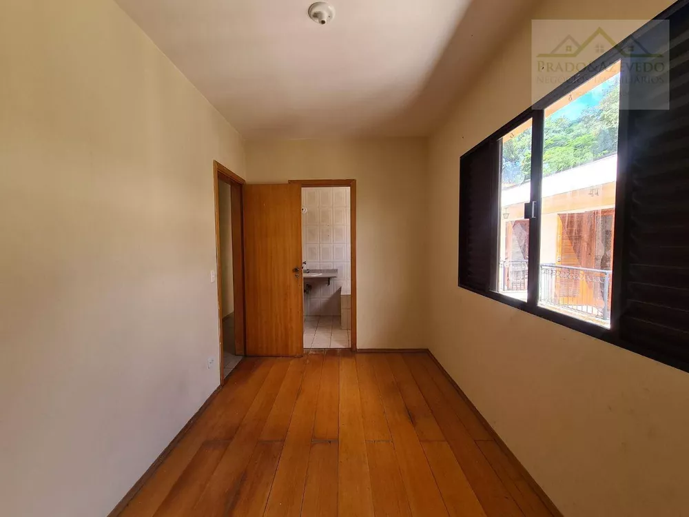 Casa, 3 quartos, 232 m² - Foto 4