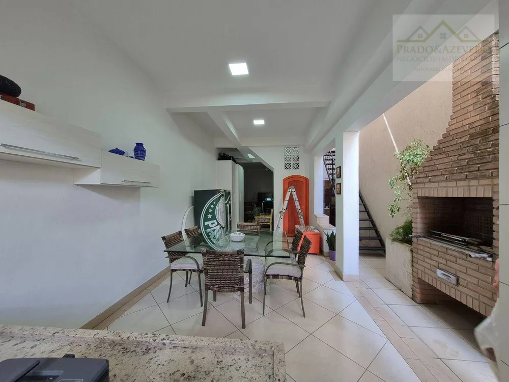 Casa, 3 quartos, 270 m² - Foto 11
