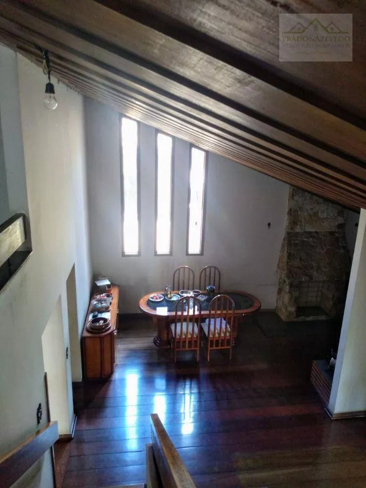 Casa, 5 quartos, 223 m² - Foto 3