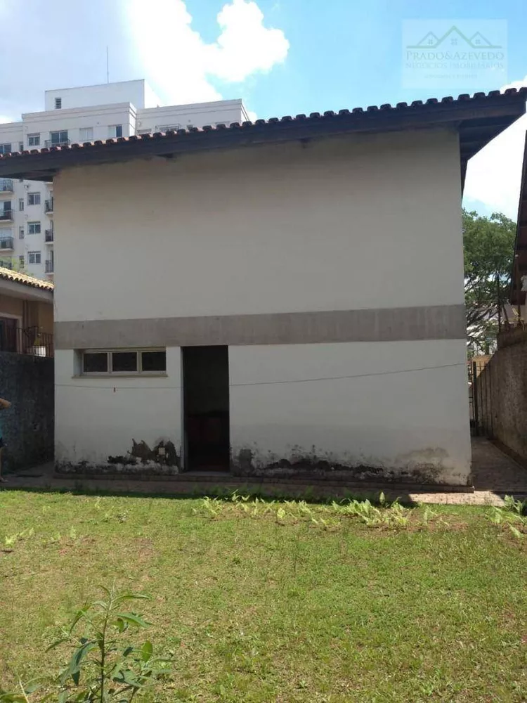 Casa, 5 quartos, 223 m² - Foto 1