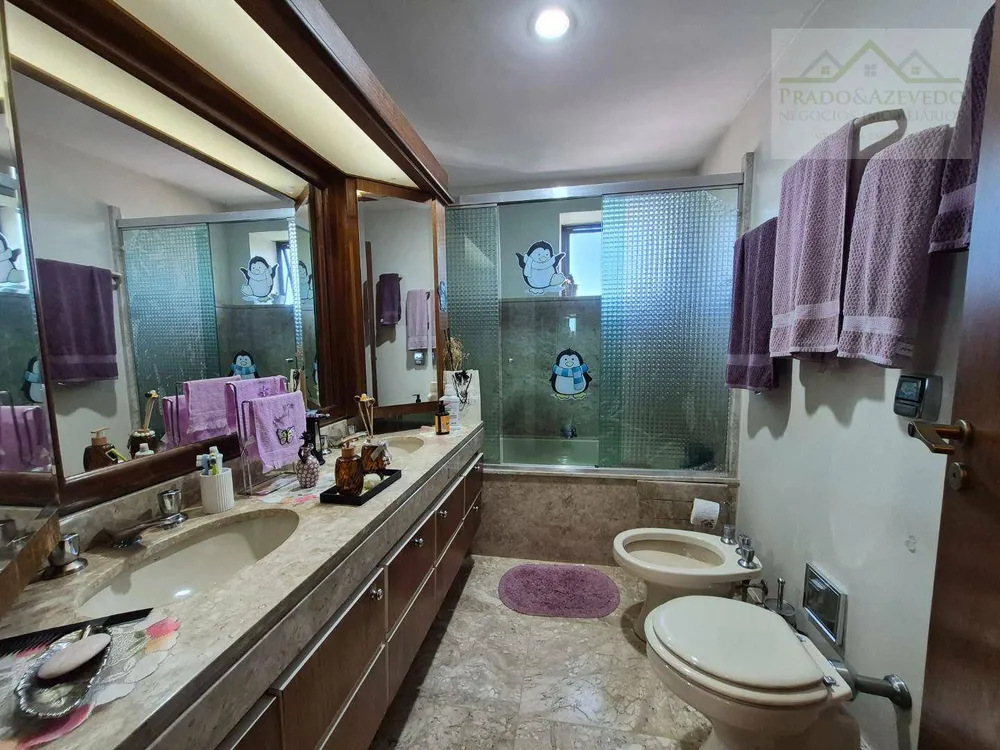 Apartamento, 3 quartos, 189 m² - Foto 1
