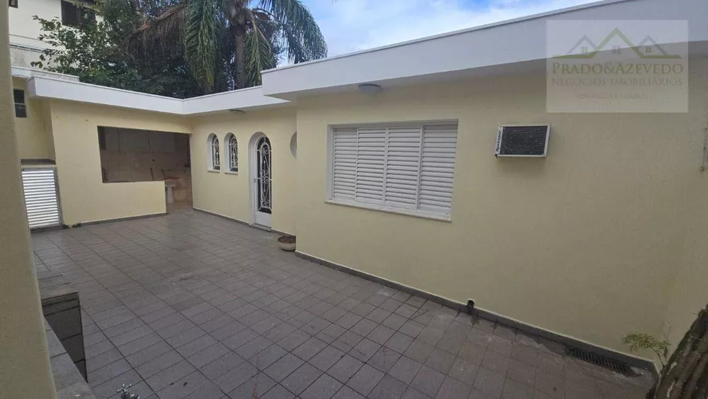 Casa, 4 quartos, 285 m² - Foto 1