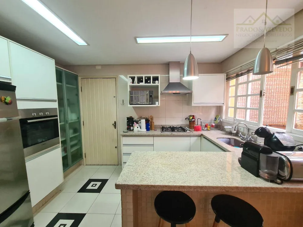 Casa, 3 quartos, 220 m² - Foto 8