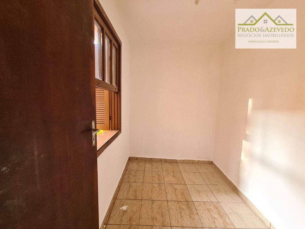 Casa, 2 quartos, 138 m² - Foto 4