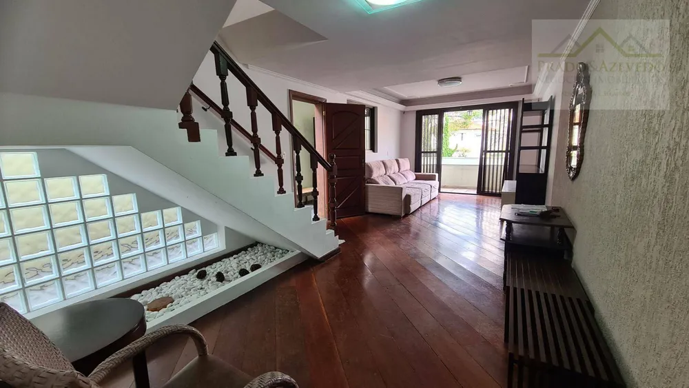 Casa, 3 quartos, 166 m² - Foto 2