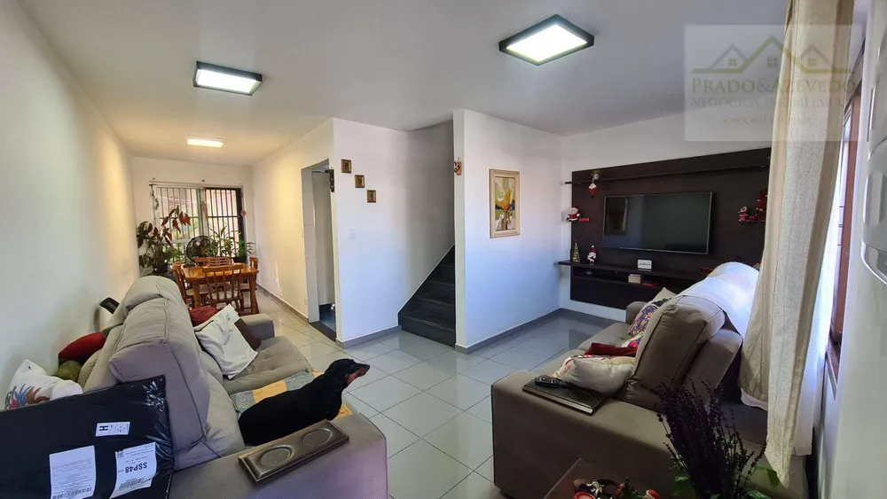 Casa, 3 quartos, 102 m² - Foto 1