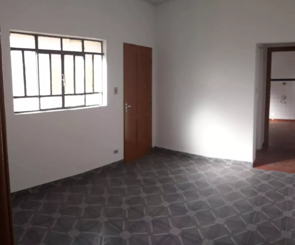 Casa à venda com 4 quartos, 140m² - Foto 4