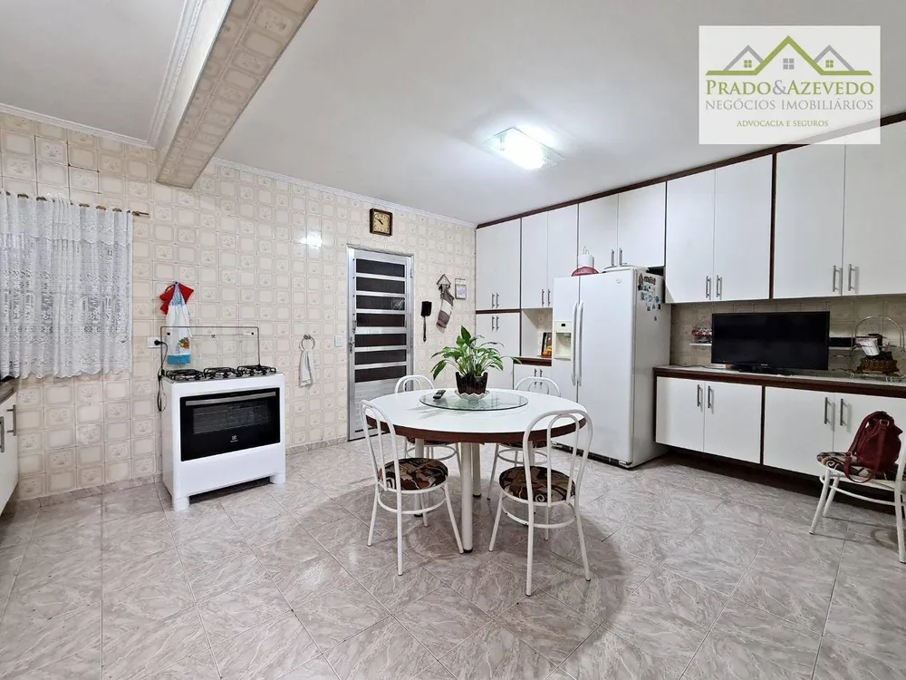 Casa, 3 quartos, 183 m² - Foto 6