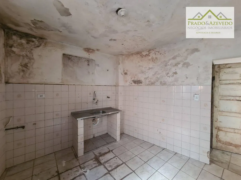 Casa, 4 quartos, 240 m² - Foto 1