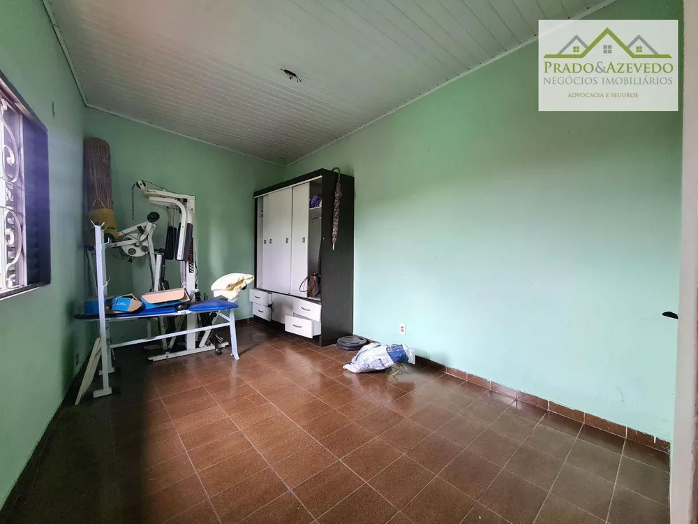 Casa, 4 quartos, 253 m² - Foto 1