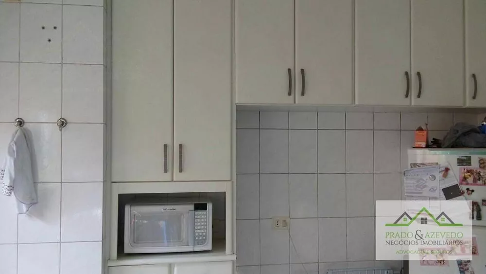 Casa à venda com 3 quartos, 193m² - Foto 4